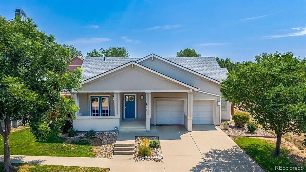 1688 Aquamarine Drive, Brighton