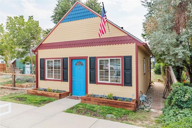 322 Main Street, Mead