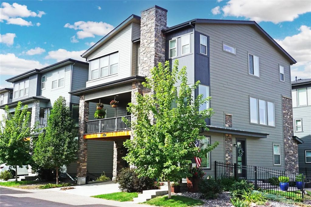 15742 W Girard Avenue, Morrison
