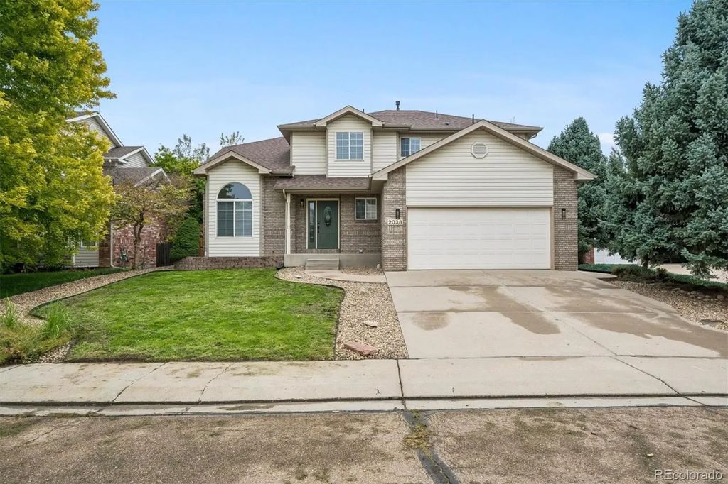 2038 Falcon Drive, Longmont