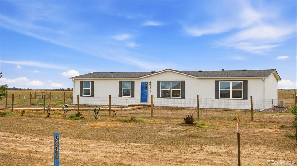 7498 Highway 52, Wiggins