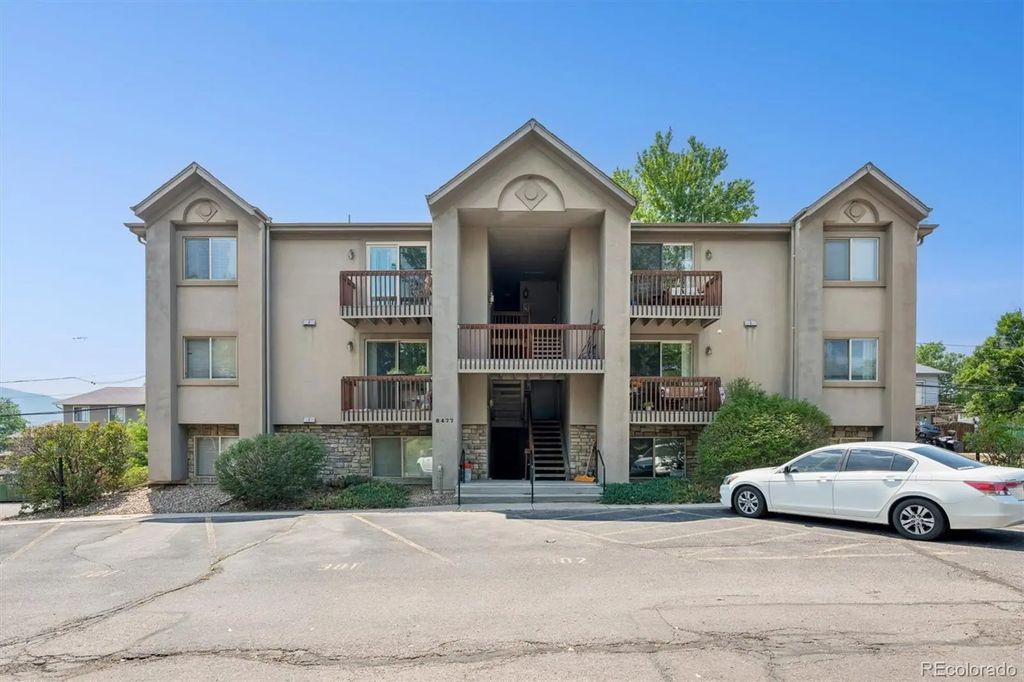 8477 S Reed Street 2-202, Littleton