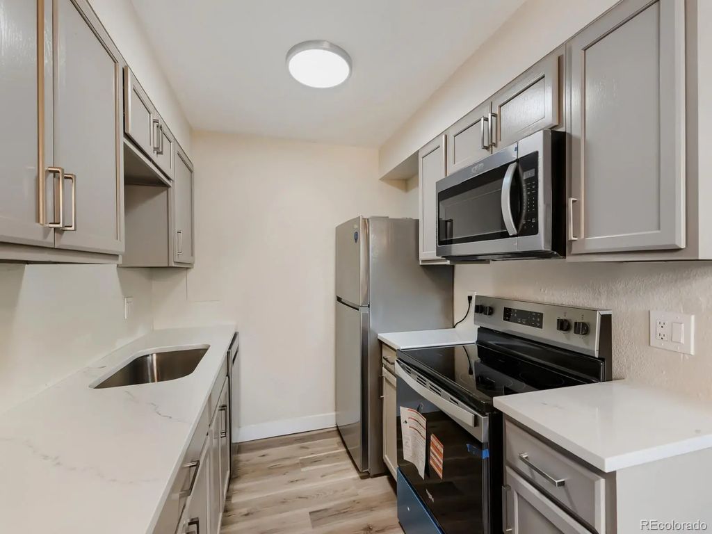 384 S Ironton Street 401, Aurora