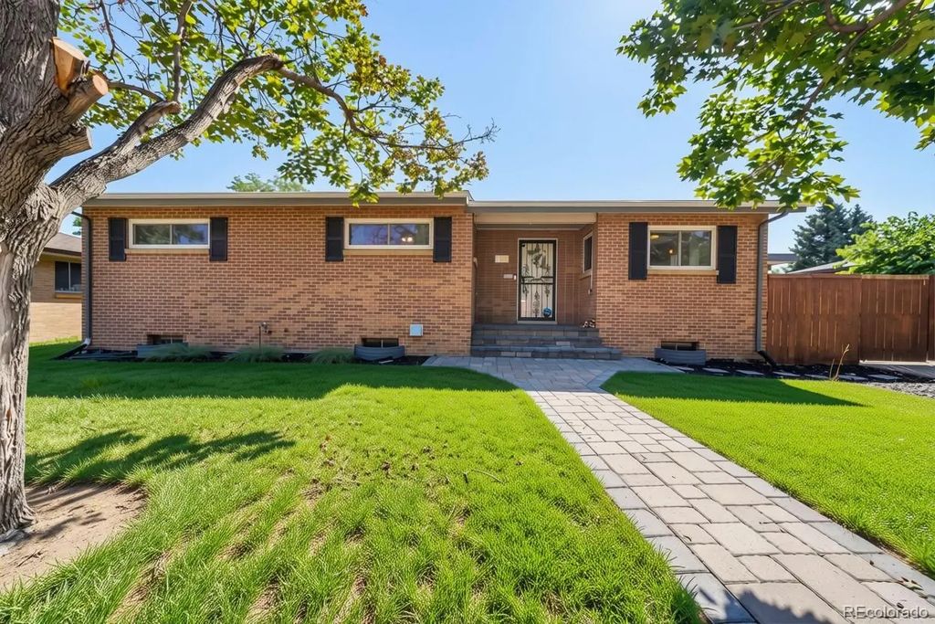 480 S Newland Street, Lakewood