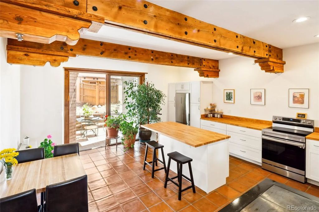 11 Baca Meadows, Moffat