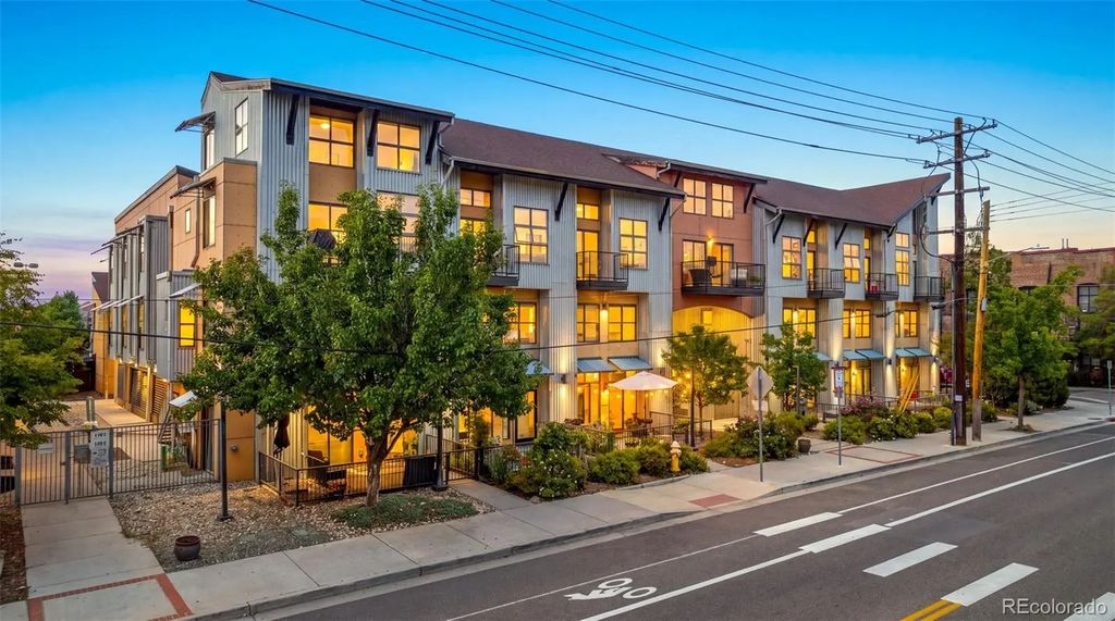 3195 Blake Street 101, Denver