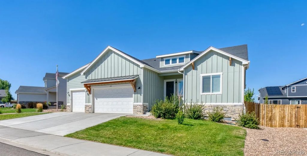1535 S Sunfield Drive, Milliken