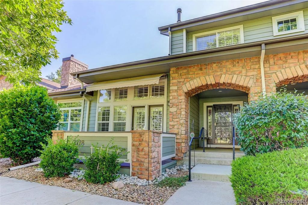 2718 W Greens Drive, Littleton
