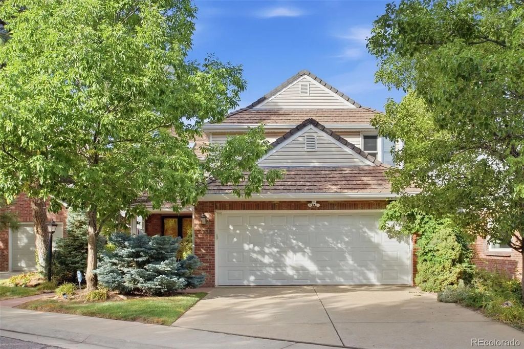 7039 S Locust Place, Centennial