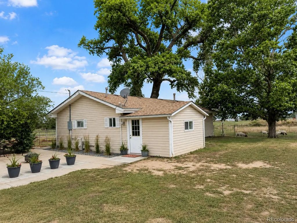 14037 County Road 8, Fort Lupton