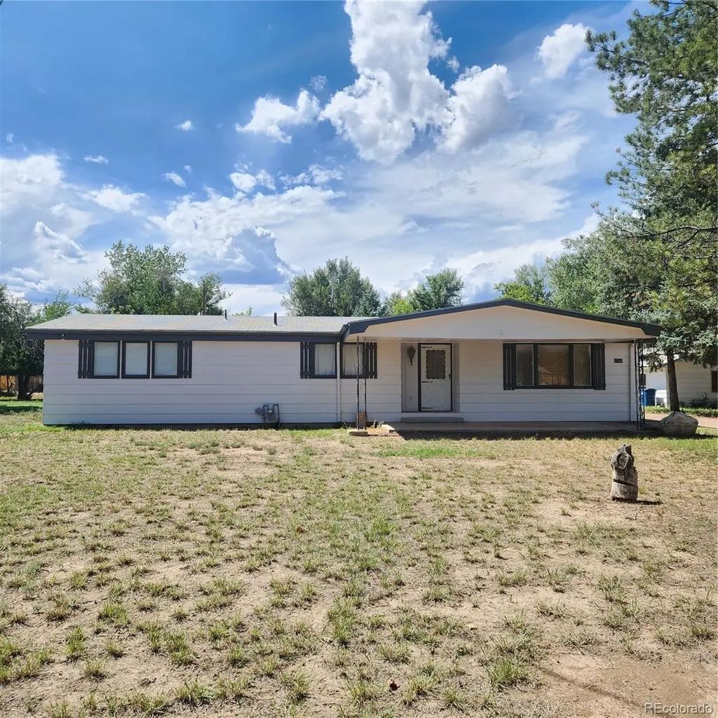 1535 Chestnut Street, Canon City