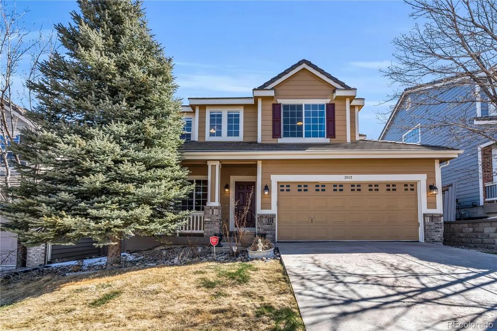 3682 Castle Peak Avenue, Superior