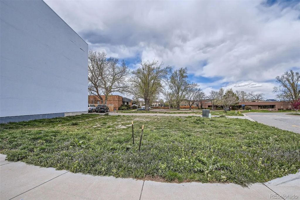 15007 W 68th Place, Arvada