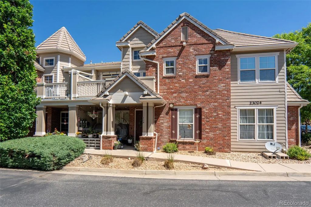 23024 E Ontario Drive 105, Aurora