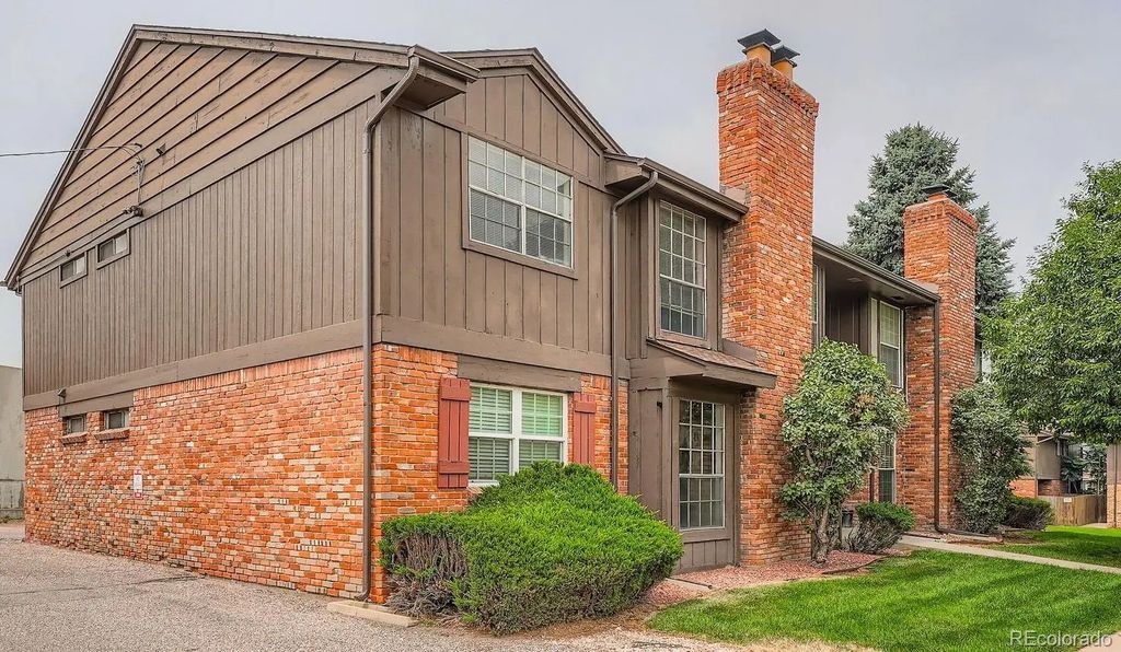 3855 S Monaco St Pkwy 266, Denver
