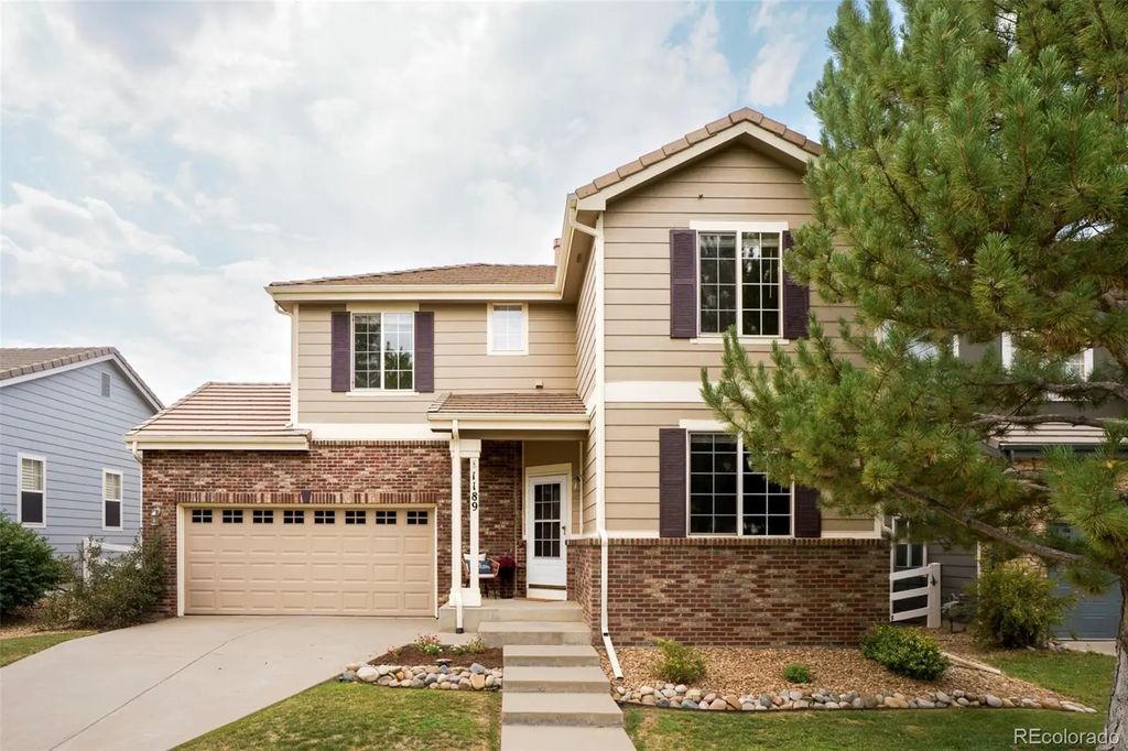 1189 S Fultondale Circle, Aurora
