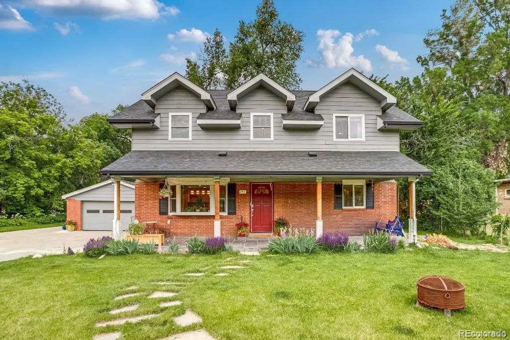 755 Holland Street, Lakewood