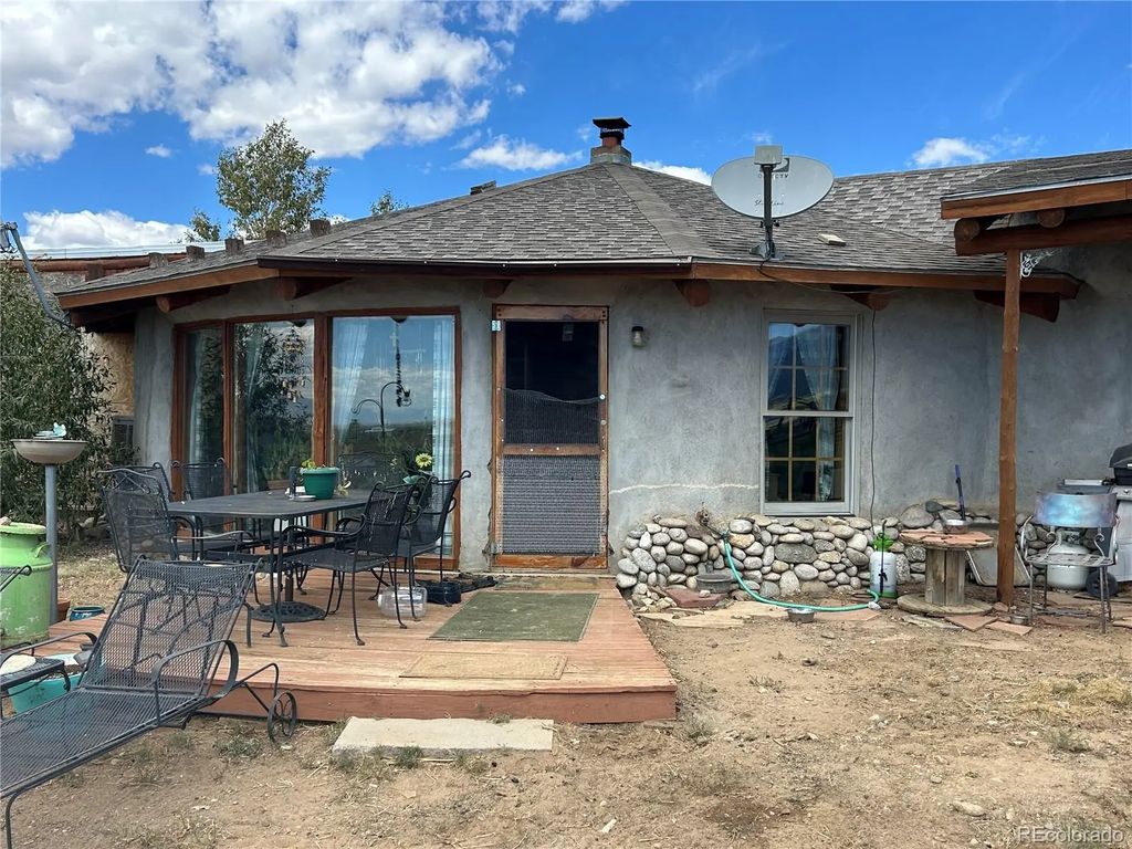 62200 County Road Ee, Moffat