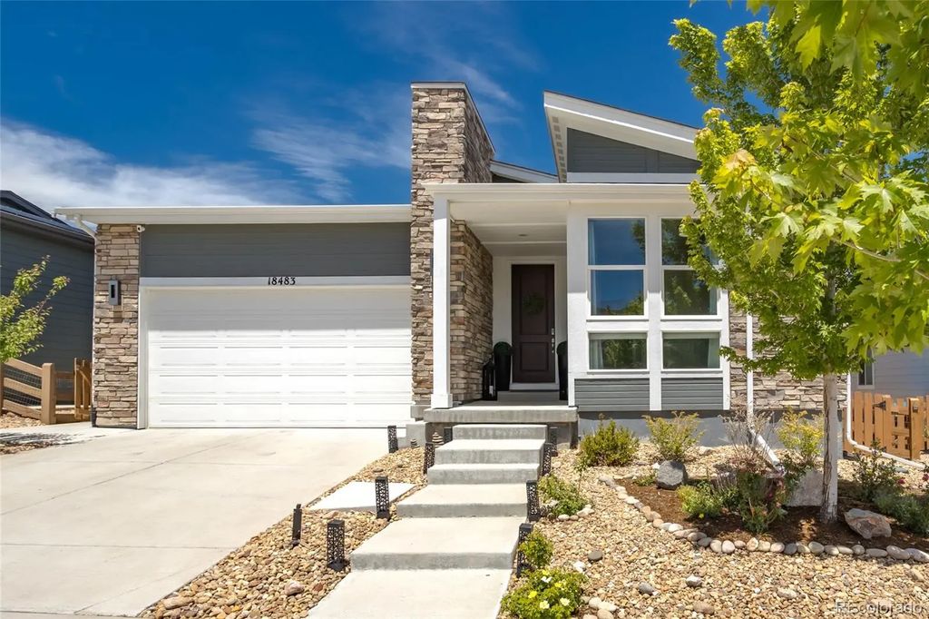 18483 W 94th Lane, Arvada