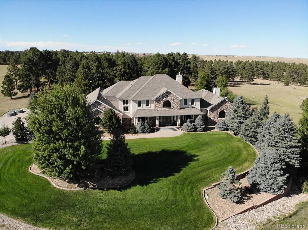 36412 Paradise Circle, Elizabeth