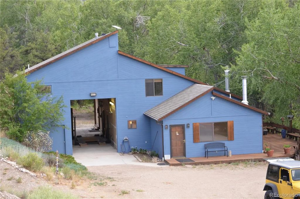 6011 County Road 210, Salida