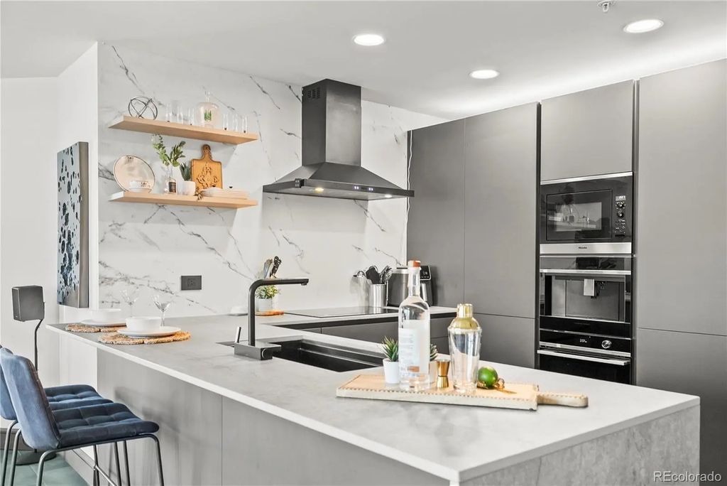 975 N Lincoln Street 6g, Denver