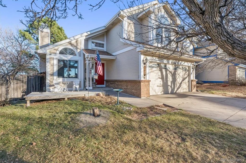 7752 Halleys Drive, Littleton