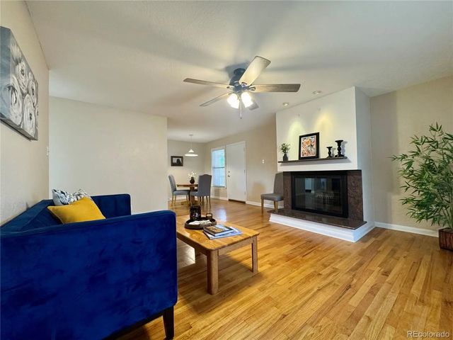 962 S Holly Street, Denver
