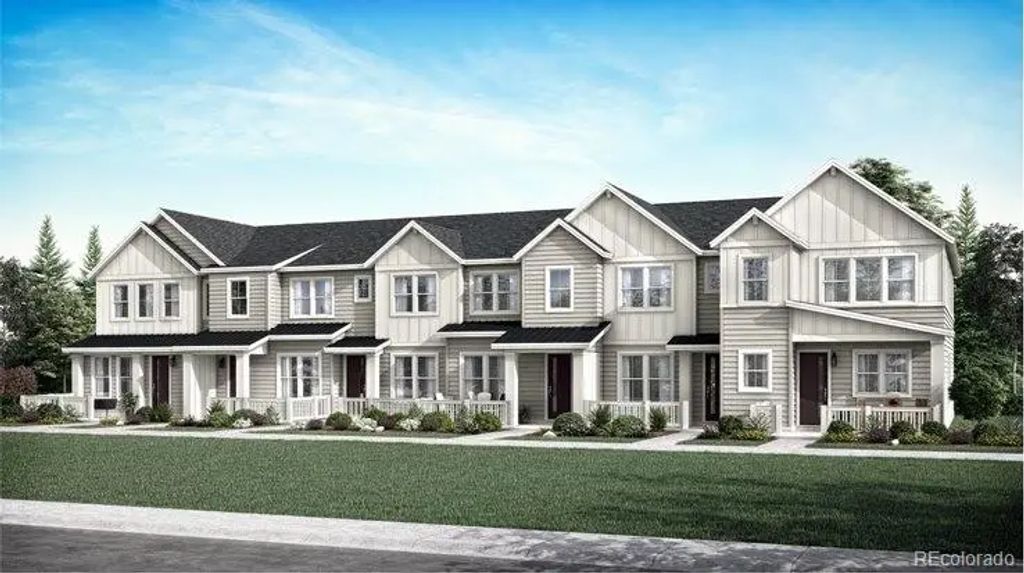 378 N Bersshine Court, Watkins