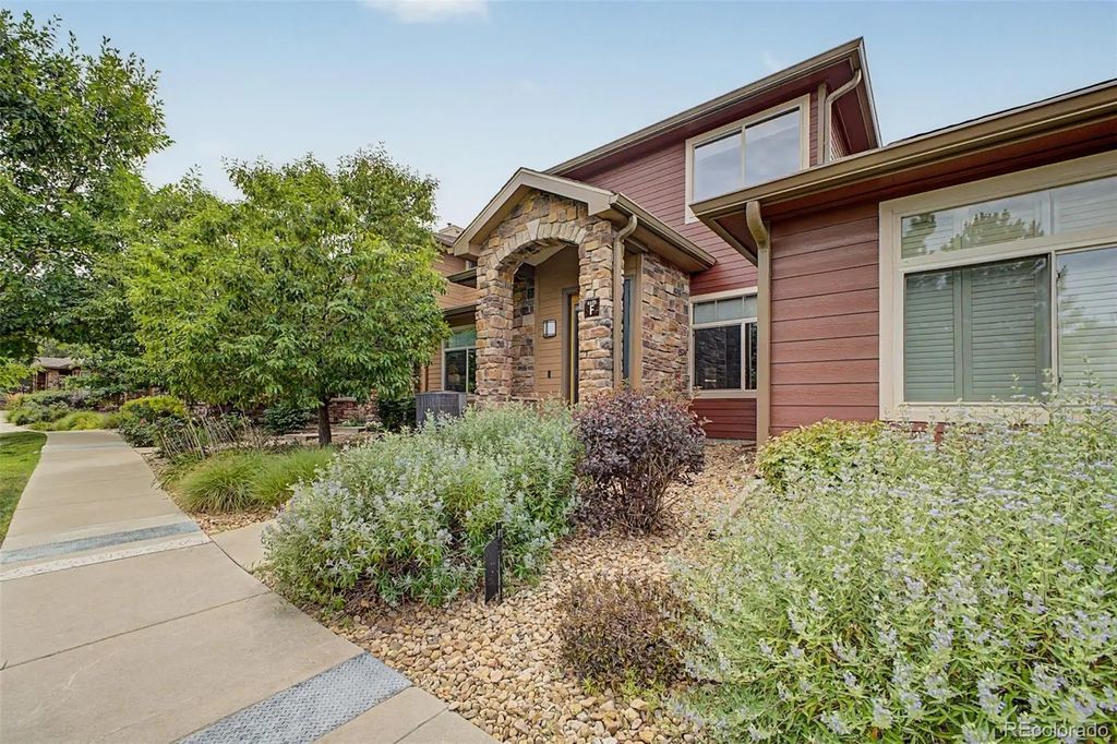 8552 Gold Peak Lane F, Highlands Ranch