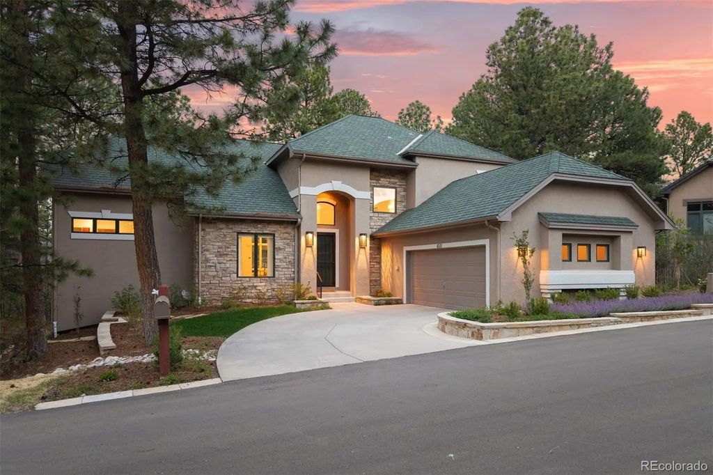 4511 Silver Cliff Court, Castle Rock