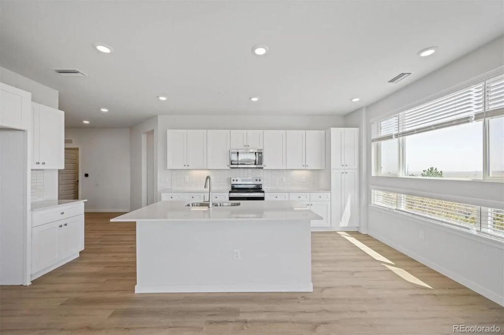 483 Interlocken Boulevard 305, Broomfield