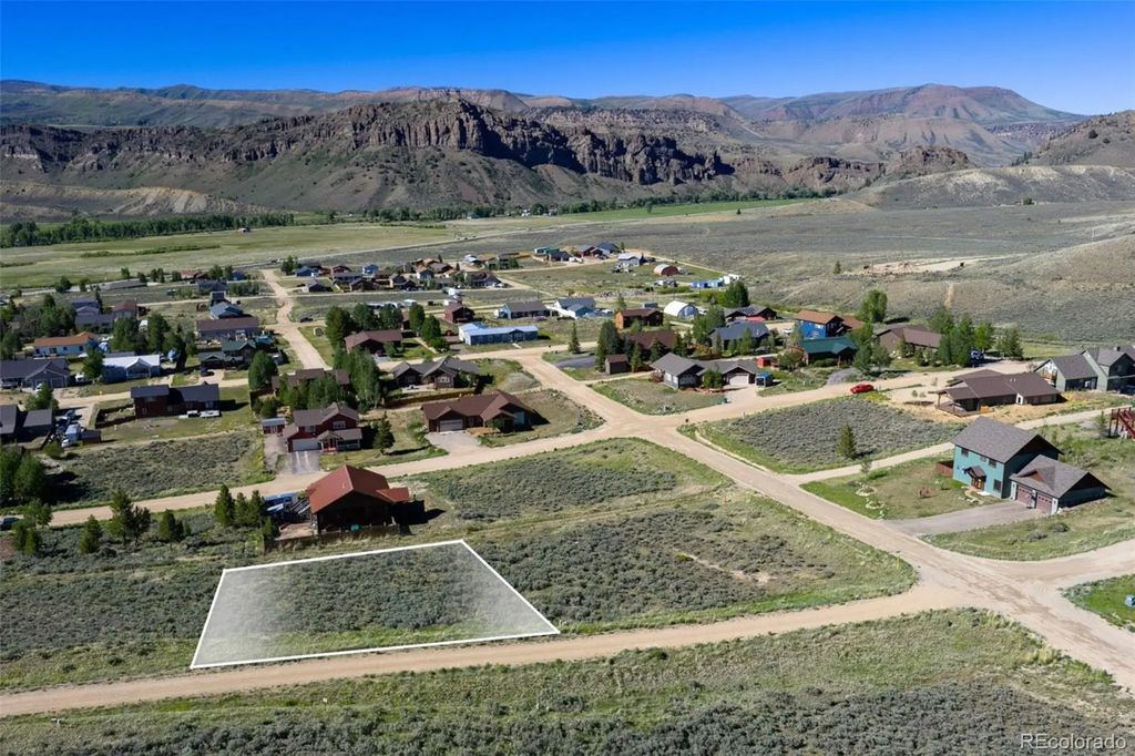Lot 38-41 E Ridgeway Avenue, Hot Sulphur Springs