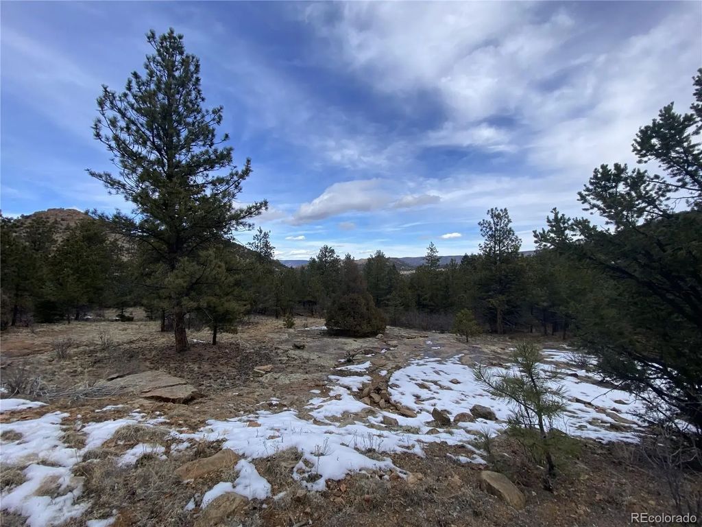 2871 Marcey Road, Westcliffe