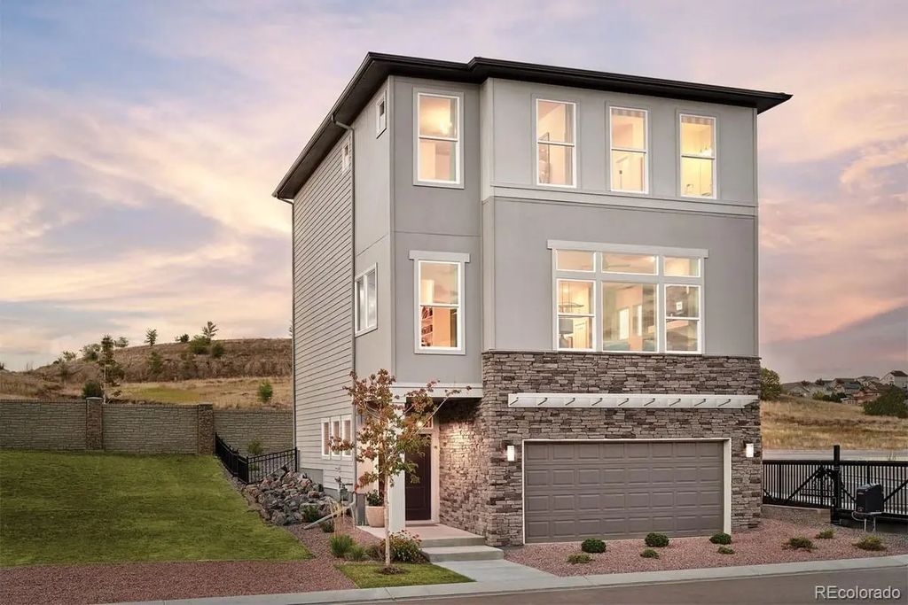4694 Peak Crest View, Colorado Springs