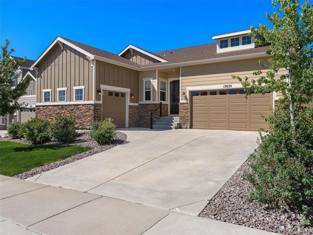 13035 Reata Ridge, Parker