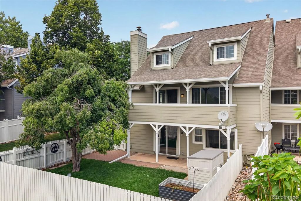 10594 Park Mountain E, Littleton