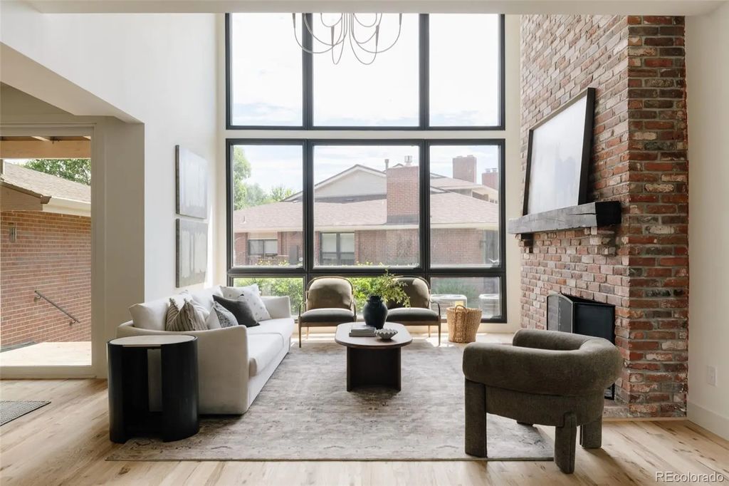 2800 S University Boulevard 121, Denver