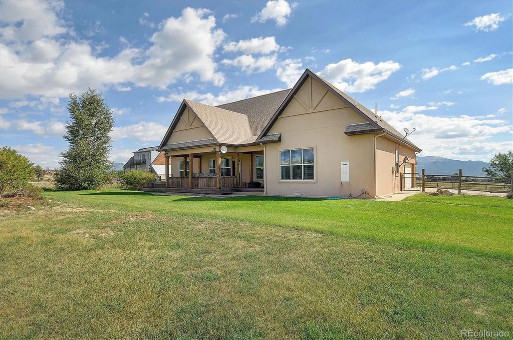 10754 Vista Farms Court, Salida