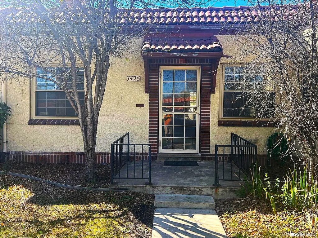 1425 Ivy Street, Denver