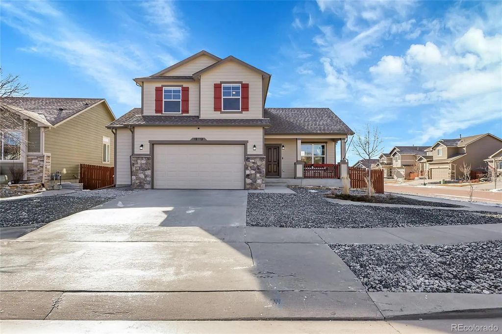 12113 Eagle Crest Court, Peyton