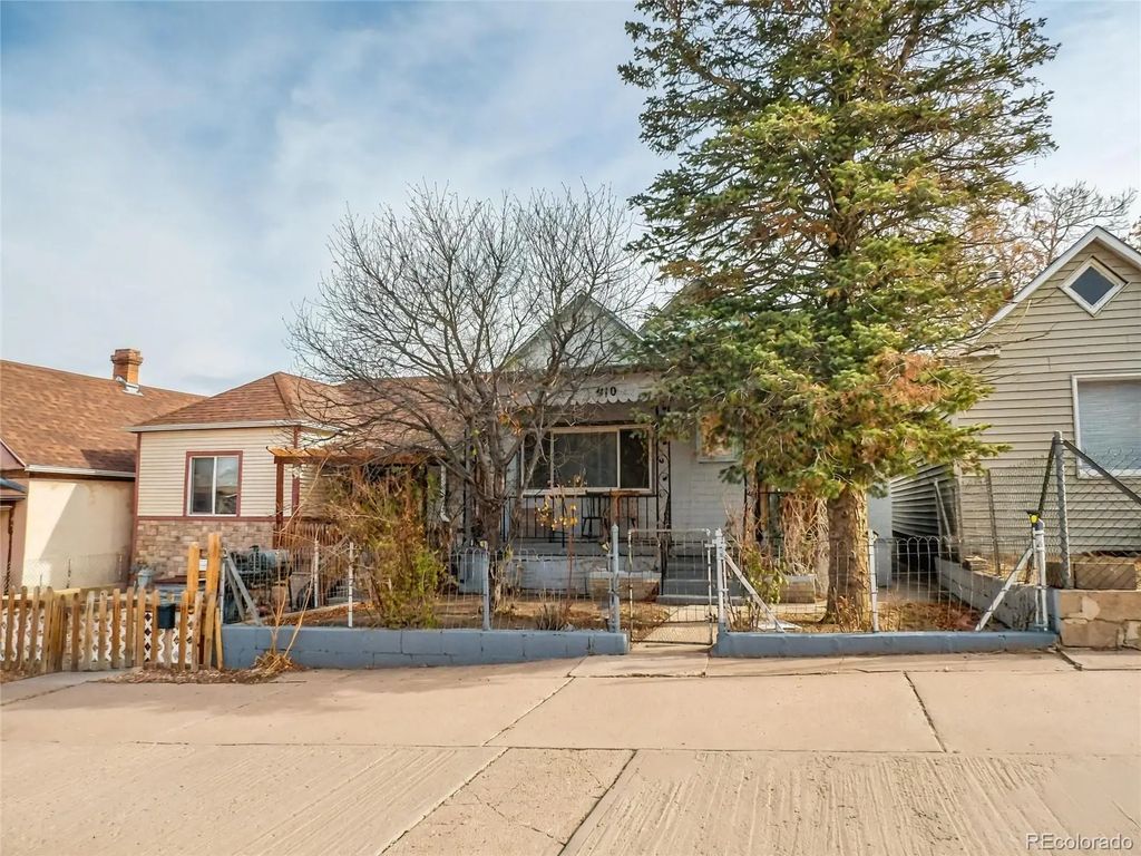 910 Elm Street, Pueblo
