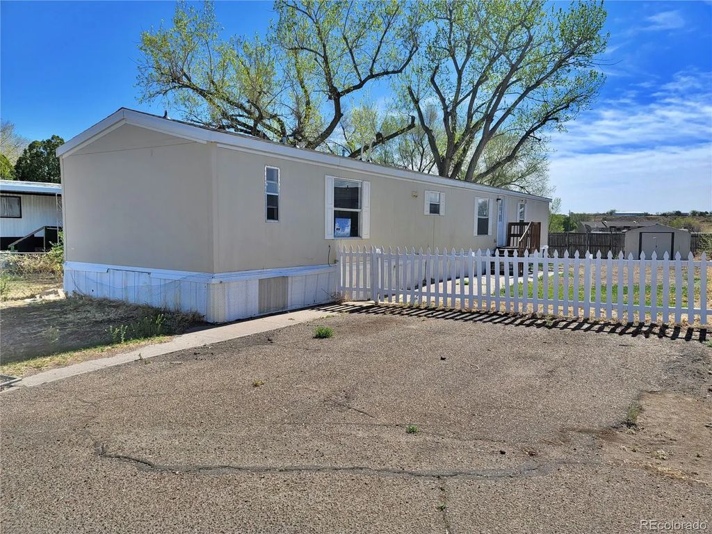 1211 Reed Lane, La Junta