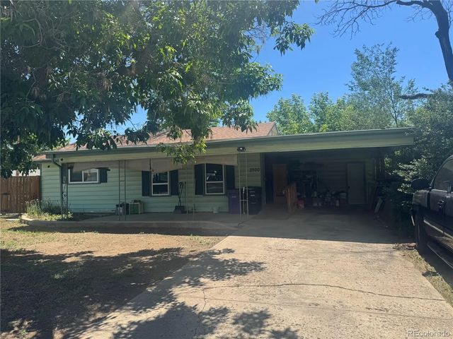 2500 S Hooker Street, Denver