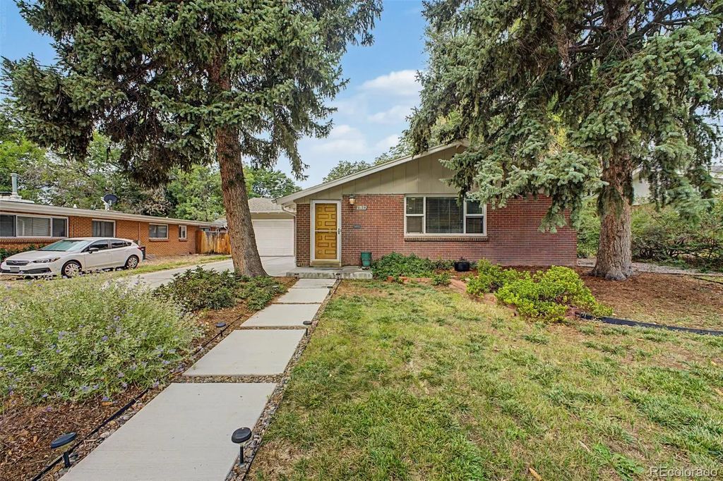 6129 Everett Street, Arvada
