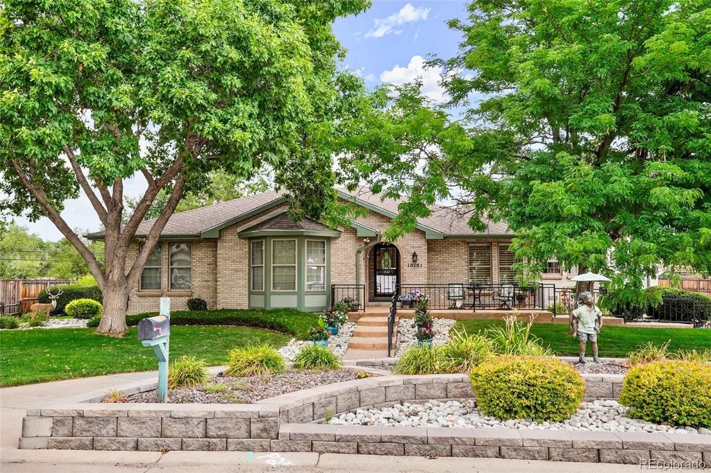 10151 W Evans Avenue, Lakewood