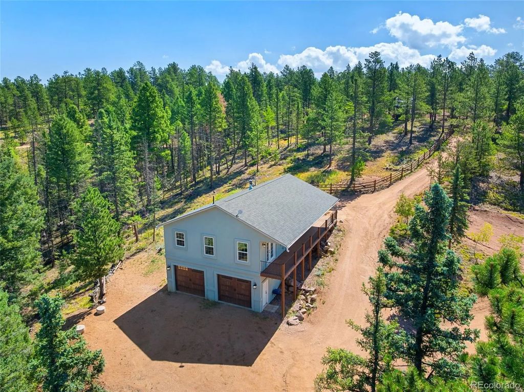 2775 Pathfinder Road, Florissant