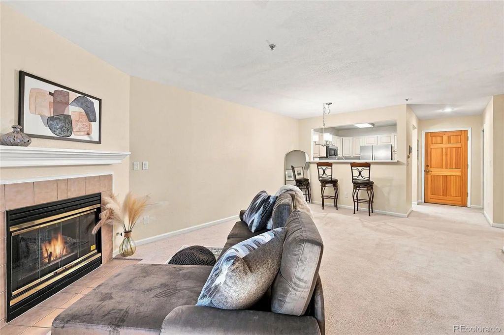 31719 Rocky Village Drive 103, Evergreen
