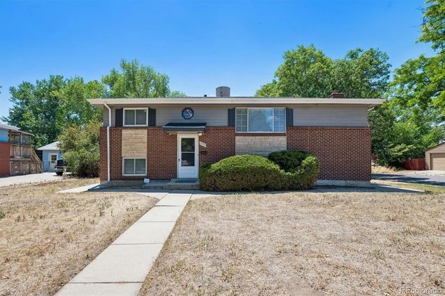 13473 Fitzsimons Way, Aurora