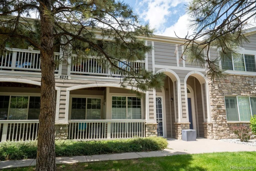 4232 S Blackhawk Circle 5c, Aurora